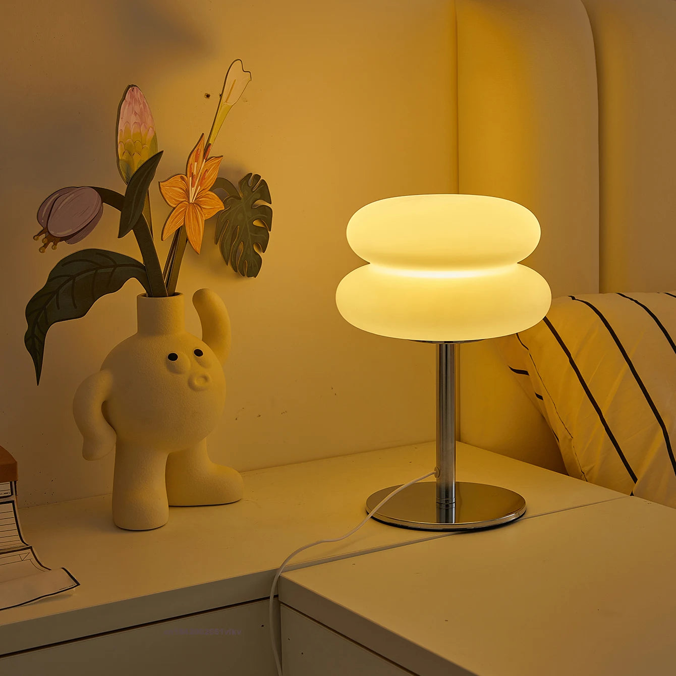 Bedroom bedside lamp creamy style table atmosphere light